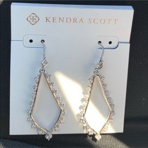 Kendra Scott Bea Drop Earrings In Silver